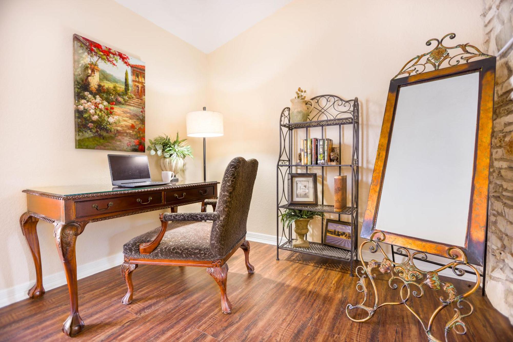 Messina Inn Wimberley Room photo