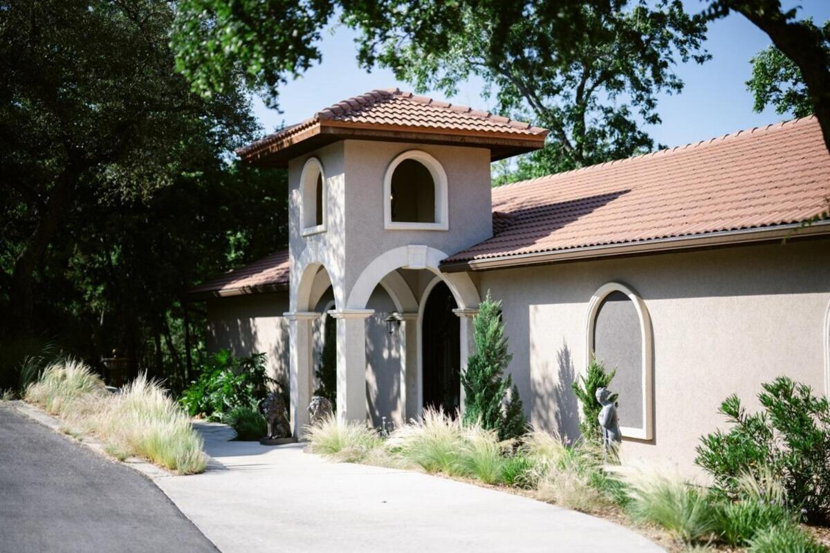 Messina Inn Wimberley Room photo