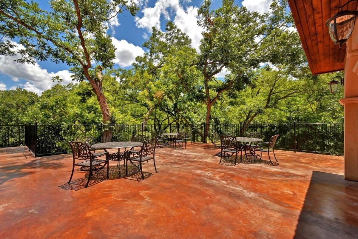 Messina Inn Wimberley Exterior photo